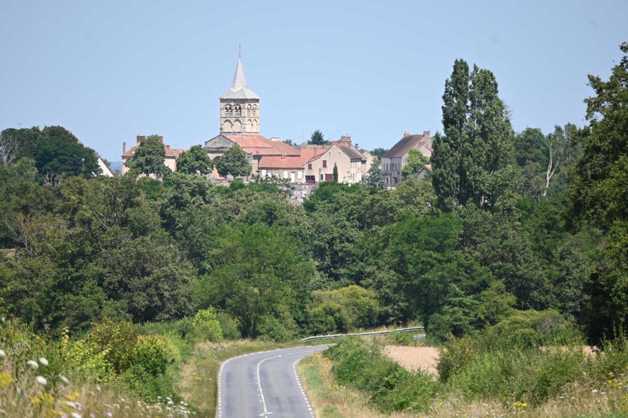 Aux 3 Forets Bizeneuille Εξωτερικό φωτογραφία